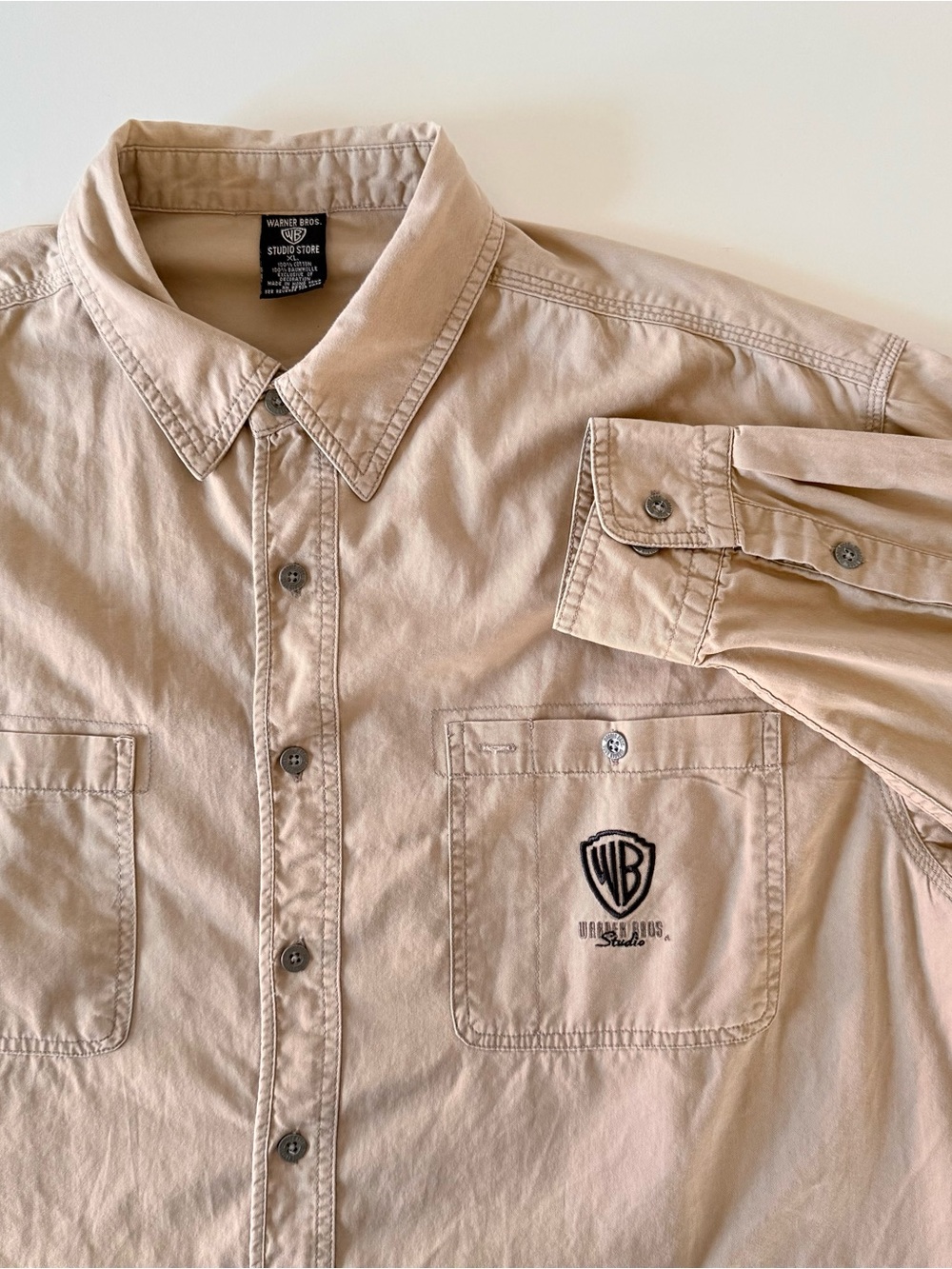 VTG Warner Bros Studio Store Button Up Shirt Men's XL Khaki Cotton Utility Logo